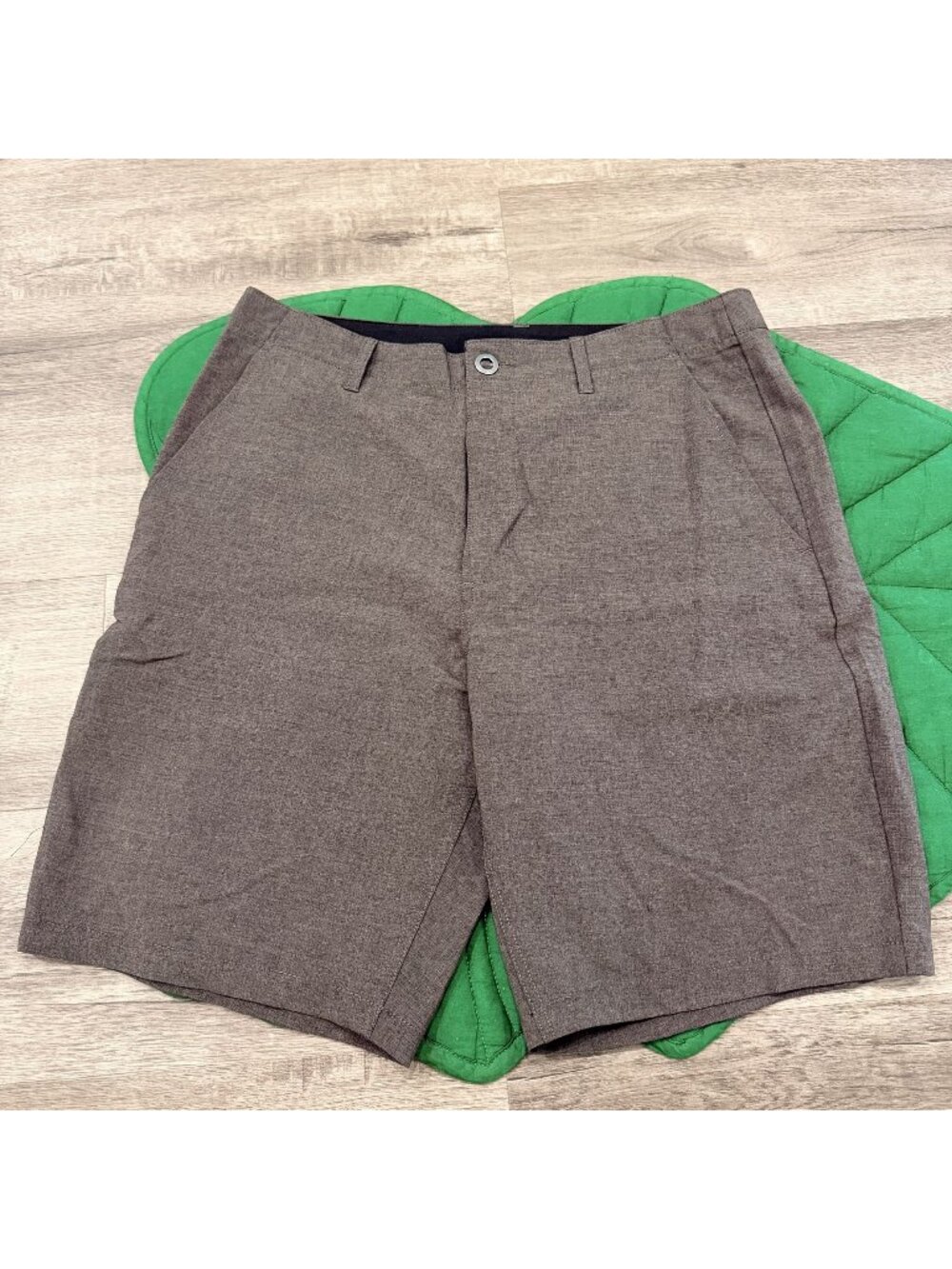 Volcom Mens 34 Gray Surf & Turf Hybrid Shorts Swim